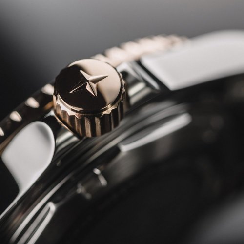 Ασημένιο ρολόι Davosa για άντρες με ιμάντα από χάλυβα Ternos Ceramic - Silver/Rose Gold 40MM Automatic