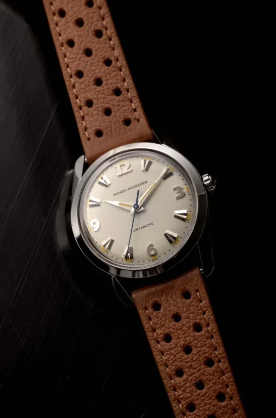 Orologio da uomo Nivada Grenchen in colore argento con cinturino in pelle Antarctic 35001M15 35MM