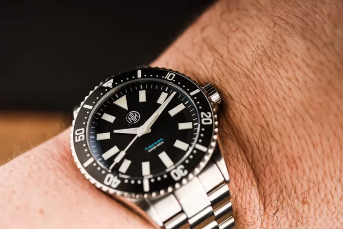Stříbrné pánské hodinky NTH Watches s ocelovým páskem 2K1 Subs Thresher No Date - Black Automatic 43,7MM