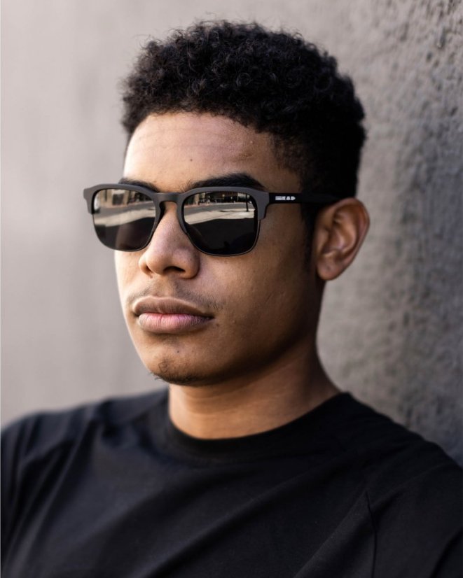 Black men's Vincero sunglasses The Villa - Matte Black