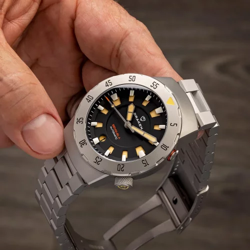 Męski srebrny zegarek Draken ze stalowym paskiem Benguela – Black ETA 2824-2 Steel 43MM Automatic