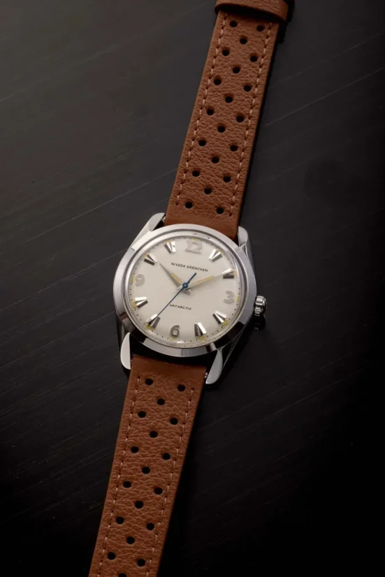Orologio da uomo Nivada Grenchen in colore argento con cinturino in pelle Antarctic 35001M15 35MM