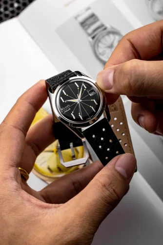 Relógio Nivada Grenchen prata para homem com bracelete em aço Antarctic Spider 35011M04 35M