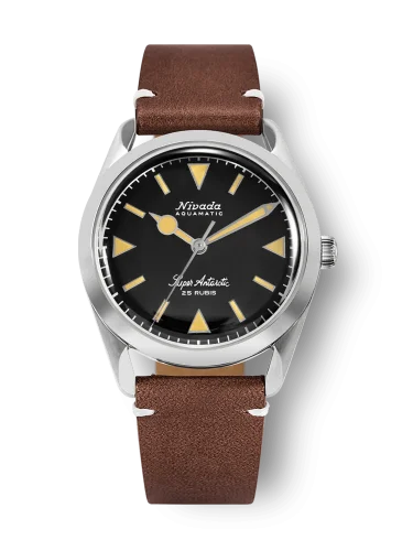 Montre Nivada Grenchen pour homme en couleur argent avec bracelet en cuir Super Antarctic 32024A 38MM Automatic