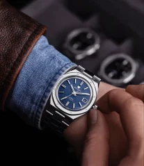 Men's silver Nivada Grenchen watch with steel strap F77 Blue Date 68001A77 37MM Automatic