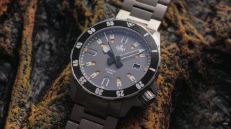 10 reasons to buy a Phoibos watch