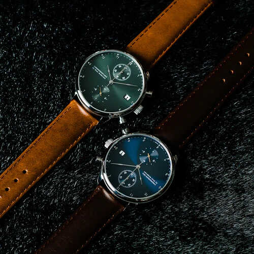 Men's silver About Vintage watch with genuine leather belt Chronograph Blue Sunray 1815 41MM