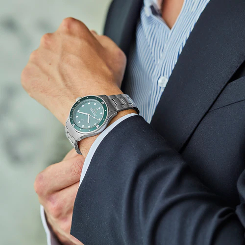 Men's silver About Vintage watch with steel strap At´sea Green Turtle Vintage 1926 39MM