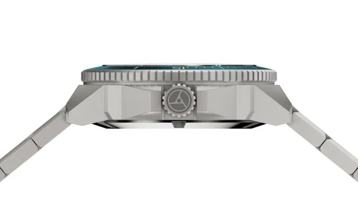 Montre Circula Watches pour homme de couleur argent avec bracelet en acier DiveSport Titan - Black / Petrol Aluminium 42MM Automatic