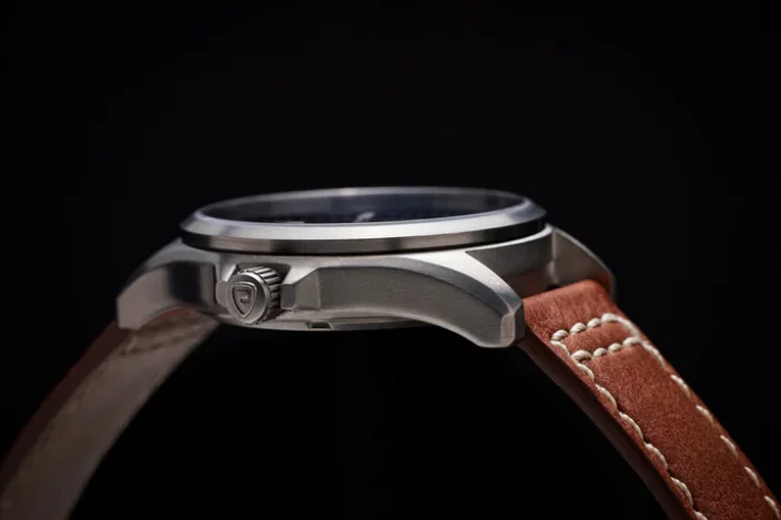 Silberne Herrenuhr ProTek Watches mit Lederband Field Series 3005 40MM