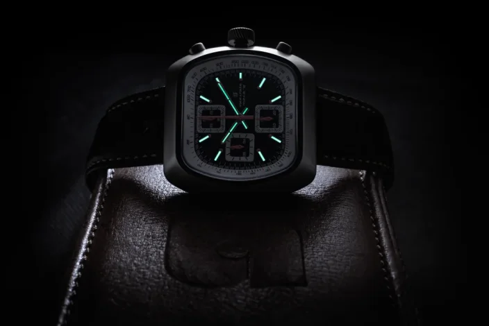 Montre Straton Watches pour homme de couleur argent avec bracelet en cuir Speciale Blue 42MM