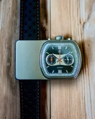 Zilverkleurig herenhorloge van Straton Watches met leren band Cuffbuster Sprint Black 37,5MM