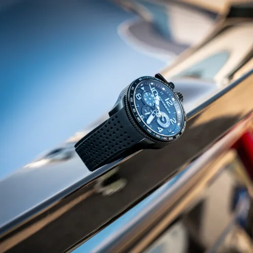 Čierne pánske hodinky Bomberg Watches s gumovým pásikom Racing PORTIMAO 45MM