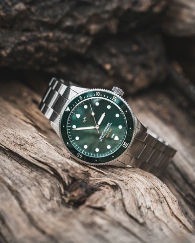 Męski srebrny zegarek About Vintage ze stalowym paskiem At´sea Green Turtle Vintage 1926 39MM