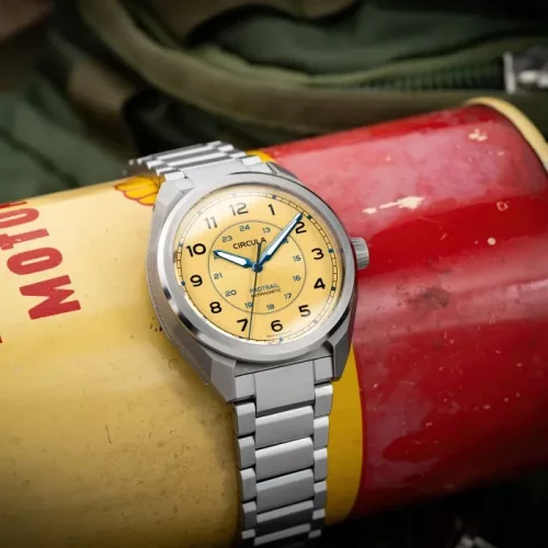 Orologio da uomo Circula Watches Orologio da uomo color argento con cinturino in acciaio ProTrail - Sand 40MM Automatic