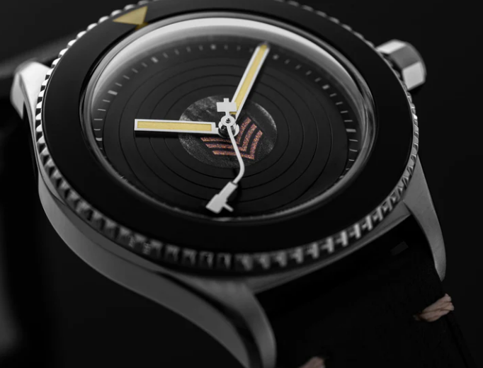 Stříbrné pánské hodinky Undone s koženým páskem Legends of Rock | The Rolling Stones 40MM Automatic
