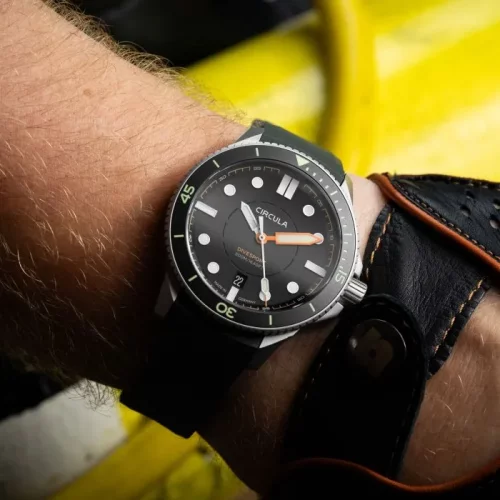 Stříbrné pánské hodinky Circula s gumovým páskem DiveSport Titan - Black DLC Titanium 42MM Automatic