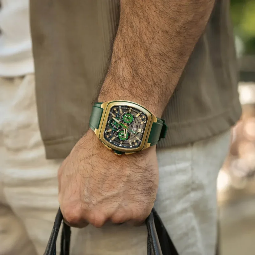 Zlaté pánské hodinky Ralph Christian s gumovým páskem The Vector Sport - Gilded Grove 47MM
