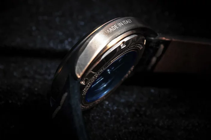 Stříbrné pánské hodinky Out Of Order s koženým páskem Torpedine Blue 42MM Automatic