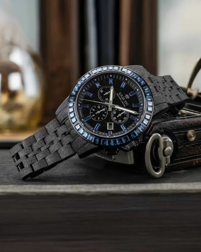 Černé pánské hodinky Louis XVI s ocelovým páskem Majesté Iced Out Rainbow 1130 - Black 43MM