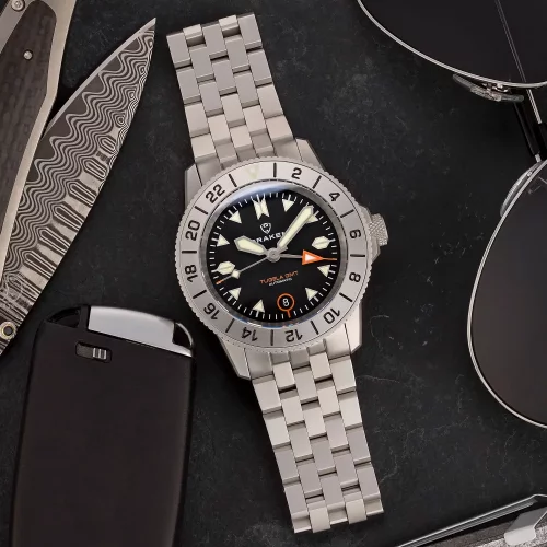 Strieborné pánske hodinky Draken s oceľovým pásikom Tugela GMT – Steel 42MM