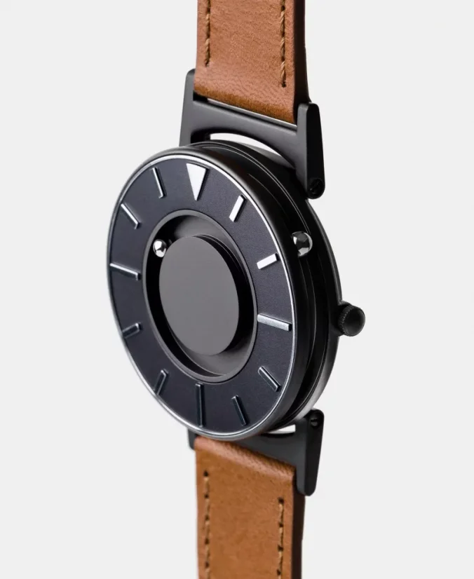 Reloj Eone negro de hombre con correa de piel Bradley Voyager Cobalt - Black 40MM