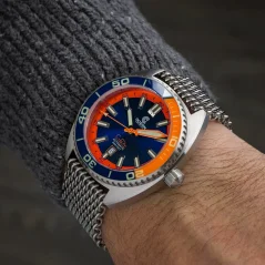 Zilverkleurig herenhorloge van Oceancrawler Watches met stalen band Core Diver - Blue/Orange 44MM