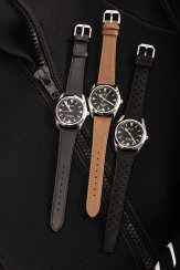 Reloj Nivada Grenchen plata para hombre con correa de cuero Super Antarctic 32024A15 38MM Automatic
