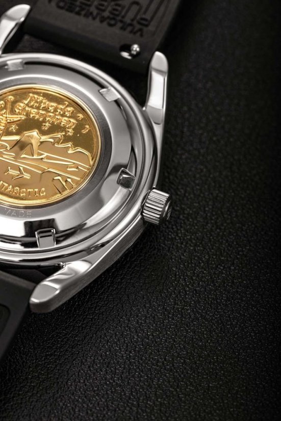 Herrenuhr aus Silber Nivada Grenchen mit Gummiband Super Antarctic 32026A01 38MM Automatic