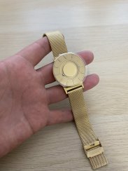 Zlaté hodinky Eone s ocelovým páskem Bradley Mesh - Super Gold 40MM