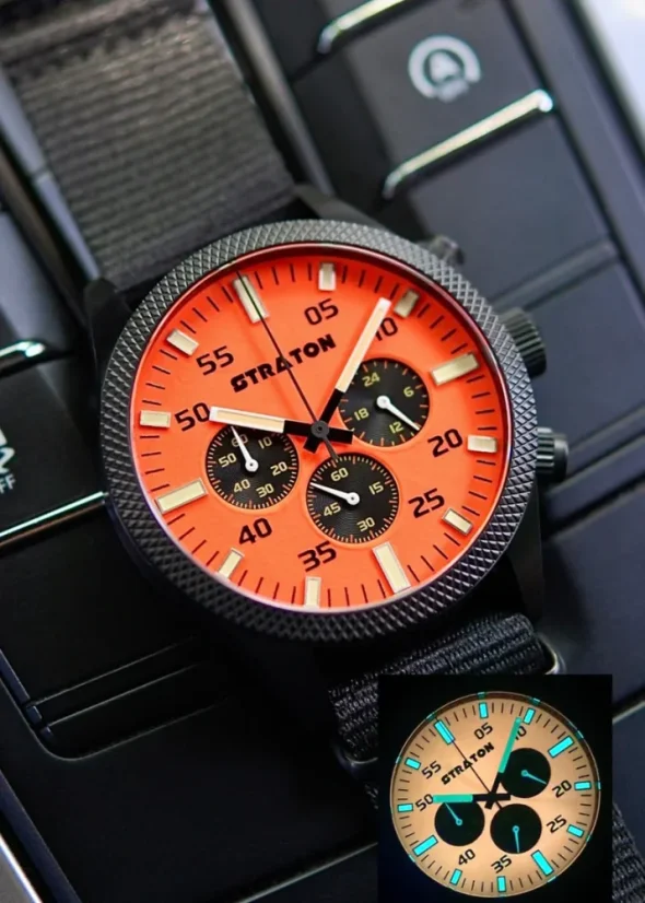 Čierne pánske hodinky Straton Watches s textilným pásikom Vintage Driver Chrono F Full Orange 44MM