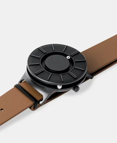 Μαύρο ρολόι Eone για άντρες με δερμάτινη ζώνη Bradley Apex Leather Tan - Black 40MM
