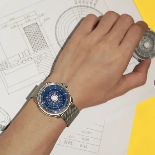 Zilveren herenhorloge van Aisiondesign Watches met stalen riem NGIZED Suspended Dial - Blue Dial 42.5MM