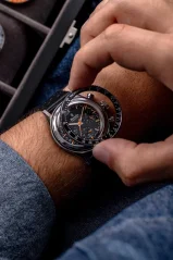 Men's silver Nivada Grenchen watch with rubber strap Tachymeter Bezel Chronoking Mecaquartz Inter. Bezel Black Rubber Tropic 87040Q01 38MM