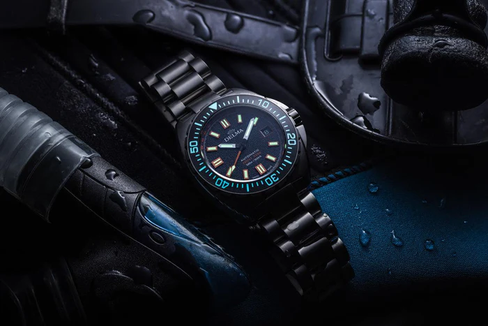 Relógio Delma Watches prata para homens com pulseira de aço Shell Star Titanium Silver / Black 41MM Automatic