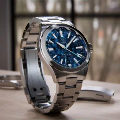 Relógio Henryarcher Watches de prata para homem com pulseira de aço Verden GMT - Artemis Blue Titanium 39MM Automatic
