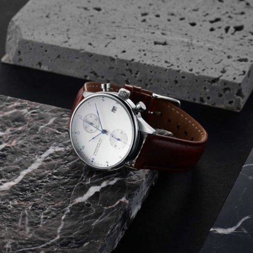 Stříbrné pánské hodinky About Vintage s páskem z pravé kůže Chronograph Steel / White 1815 41MM