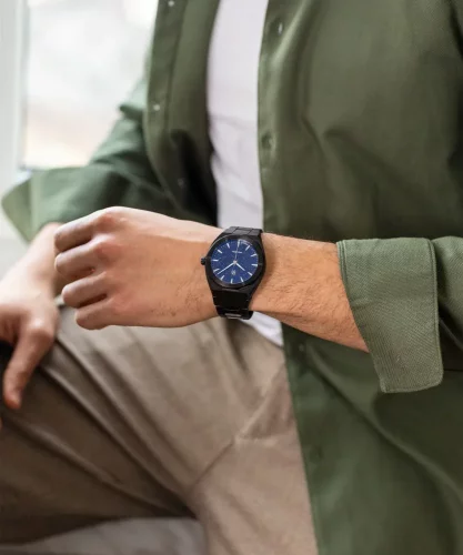 Czarny zegarek męski Paul Rich ze stalowym paskiem Cosmic - Black 45MM