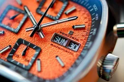 Zilverkleurig herenhorloge van Straton Watches met leren band Speciale Orange Sand Paper 42MM