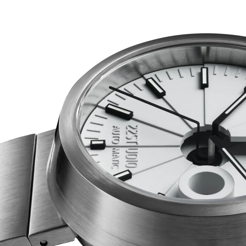 Herrenuhr aus Silber 22Designstudio Watches mit Stahlband Concrete Sport Leed Gray 45MM Automatic