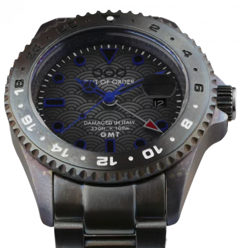 Zilverkleurig herenhorloge van Out Of Order Watches met stalen riem band GMT Tokyo Shibuya 44MM