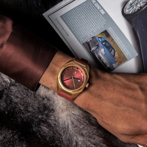 Men's Paul Rich gold watch with steel strap Elements Red Howlite Steel 45MM