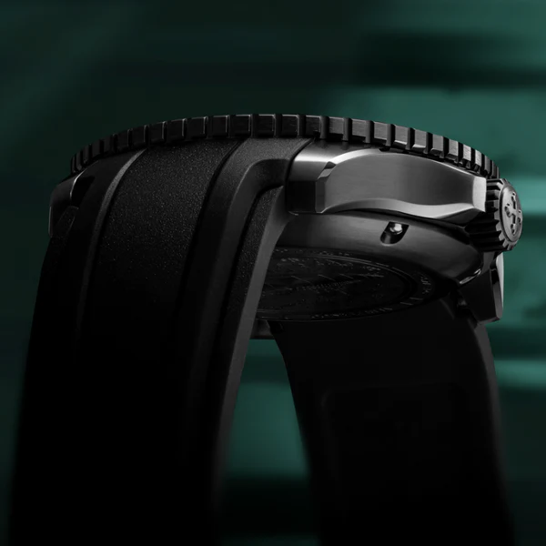 Montre homme Venezianico en noir avec bracelet en caoutchouc Nereide Carbonio 4521560 42MM Automatic