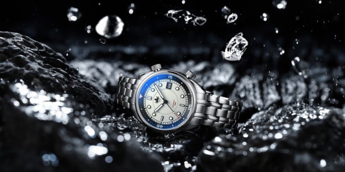 Reloj Phoibos Watches plateado para hombre con correa de acero Eage Ray 200M - Pastel White Automatic 41MM