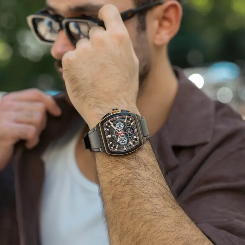 Černé pánské hodinky Ralph Christian s gumovým páskem The Vector Sport Copper Eclipse 47MM