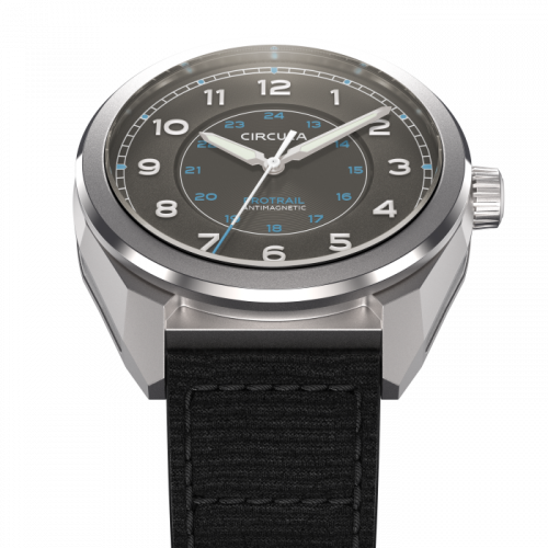 Zilverkleurig herenhorloge van Circula Watches met leren band ProTrail - Grau 40MM Automatic