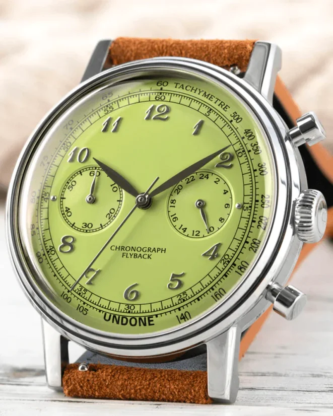 Men's silver Undone Watch with leather strap Vintage Pistachio Crisp 40MM