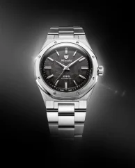 Men's silver Nivada Grenchen watch with steel strap F77 SST METEORITE MK2 68049A77 No Date 38MM Automatic
