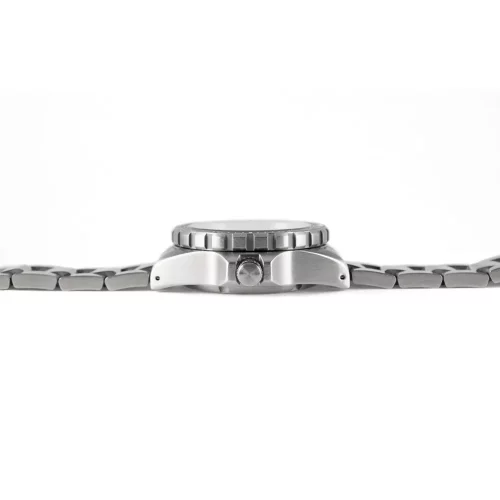 Herrenuhr aus Silber Marathon Watches mit Stahlband Jumbo Diver's Quartz 46MM