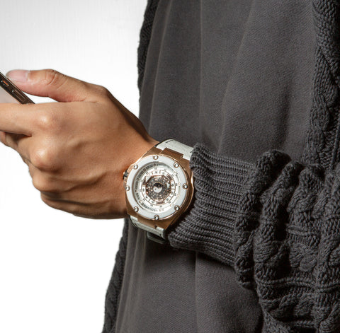 Zlaté pánske hodinky Nsquare s gumovým opaskom FIVE ELEMENTS Gold / White 46MM Automatic